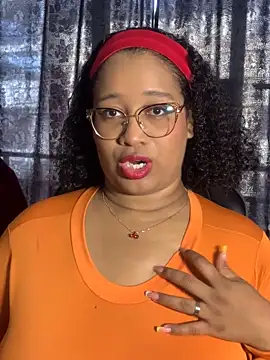 Yera brown69 online show from October 6, 8:31 pm