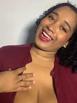 Yera brown69 online show from December 4, 8:08 pm