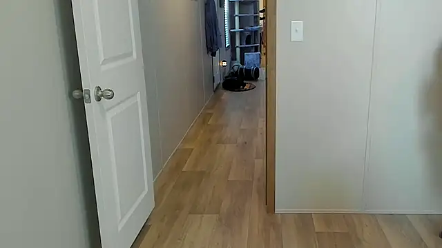 Snapshot of Allie_Kat chatting on October 31, 5:20 pm Allie Kat online show from October 31, 5:20 pm