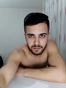 Ozi1910 online show from December 5, 4:16 pm