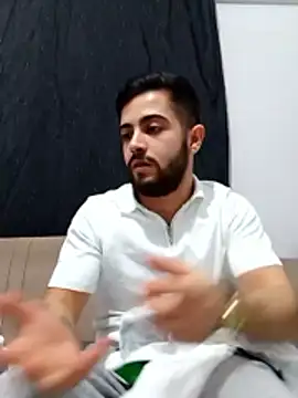 Ozi1910 online show from November 7, 7:07 pm