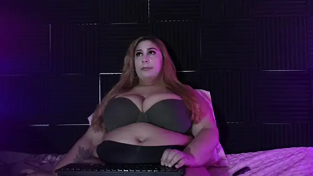 SpicyThic online show from March 11, 4:23 pm