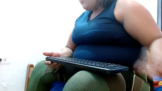 69smallstar online show from October 4, 5:58 pm