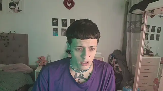 2cyboy  online show from September 29, 8:03 pm
