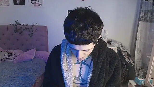 2cyboy  online show from September 26, 8:38 pm