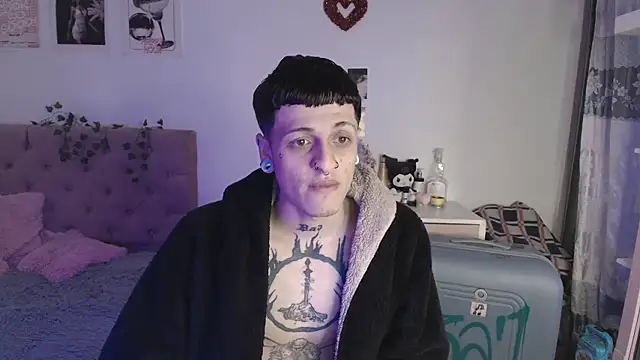 2cyboy  online show from September 16, 8:21 pm