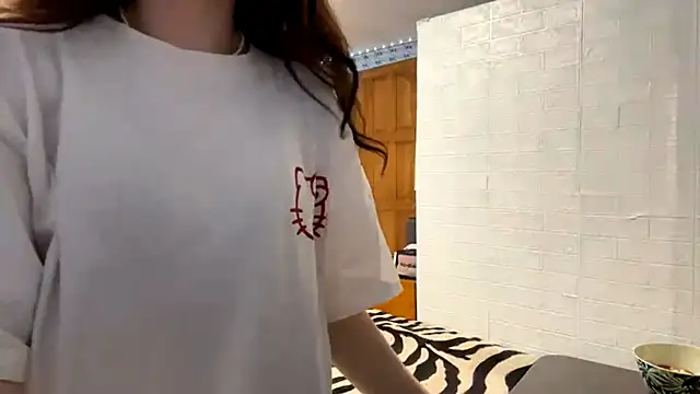 Lia rise online show from November 24, 3:12 pm