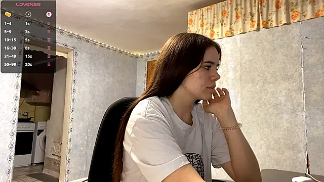 Snapshot of Lia_rise chatting on October 18, 1:02 pm Lia rise online show from October 18, 1:02 pm