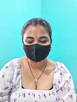 Snapshot of DivyaBhabhi69@xh chatting on June 19, 8:20 am DivyaBhabhi69xh online show from June 19, 8:20 am
