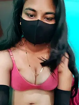 Snapshot of DivyaBhabhi69@xh chatting on December 3, 4:35 am DivyaBhabhi69xh online show from December 3, 4:35 am