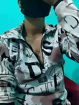 Snapshot of DivyaBhabhi69@xh chatting on November 26, 1:00 pm DivyaBhabhi69xh online show from November 26, 1:00 pm