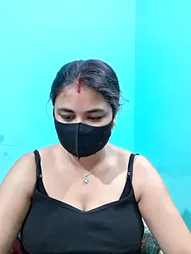 Snapshot of DivyaBhabhi69@xh chatting on July 5, 2:02 pm DivyaBhabhi69xh online show from July 5, 2:02 pm