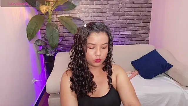 alicee revess online show from October 6, 7:36 pm