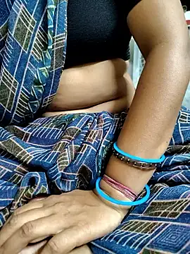 Hot pooja55 online show from September 10, 3:00 pm