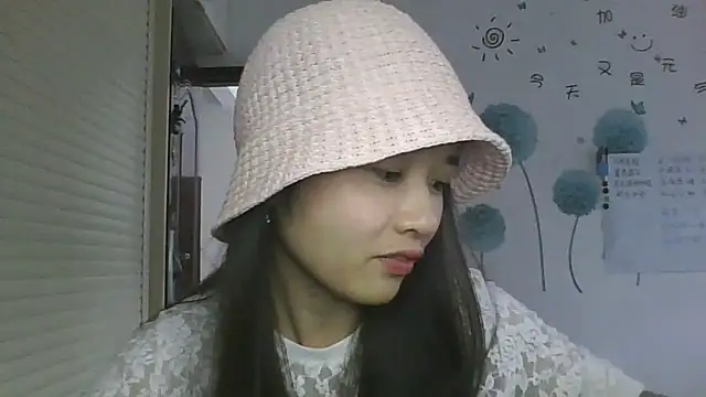 Snapshot of Monice1314 chatting on October 3, 3:52 am Monice1314 online show from October 3, 3:52 am