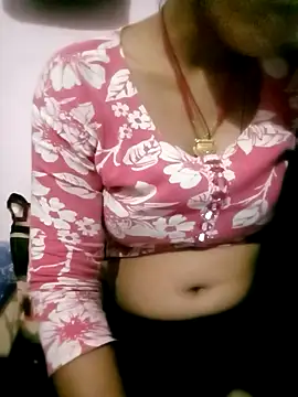 Hot tin74 online show from April 10, 4:58 pm