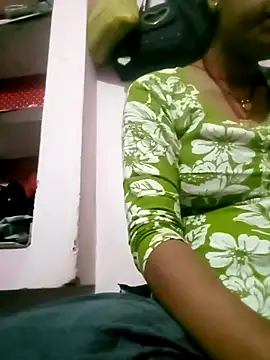 Hot tin74 online show from December 1, 5:47 pm