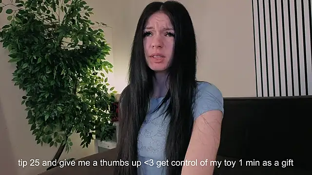 Loona Eclipse online show from February 18, 8:27 pm