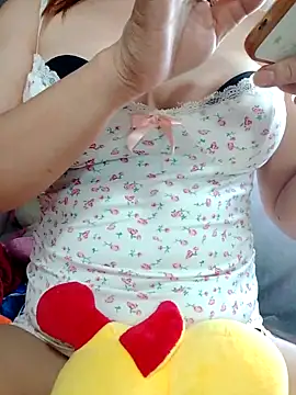 YuchengLy online show from October 22, 2:33 am