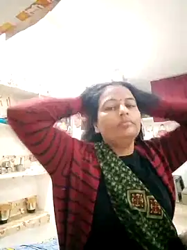 Suhani hot12 online show from January 6, 1:42 am