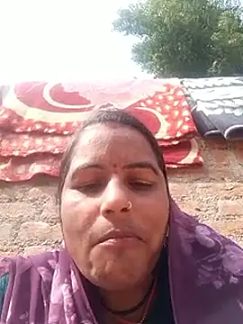 Suhani hot12 online show from January 11, 7:15 am