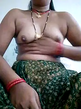 Snapshot of Suhani_hot12 chatting on October 3, 10:33 pm Suhani hot12 online show from October 3, 10:33 pm