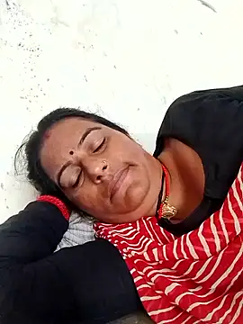 Snapshot of Suhani_hot12 chatting on October 8, 10:17 am Suhani hot12 online show from October 8, 10:17 am