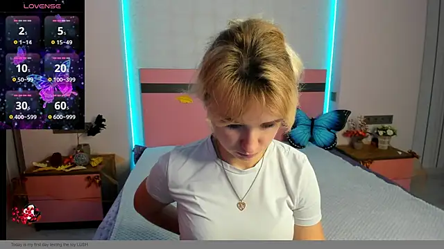 MeryMidnight online show from November 4, 6:50 am