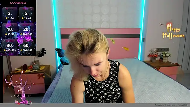 MeryMidnight online show from November 3, 6:29 am