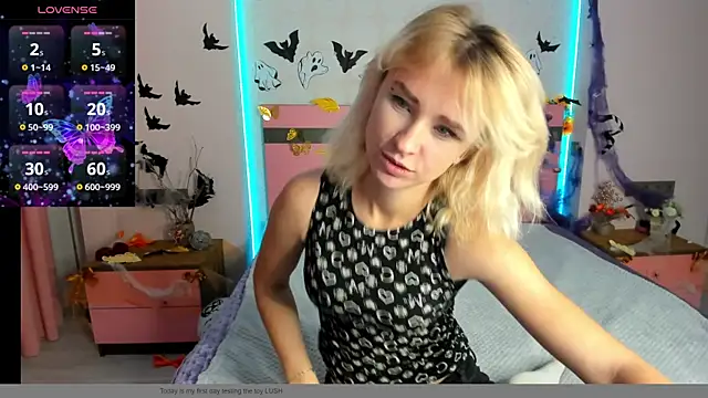 MeryMidnight online show from October 21, 5:40 am