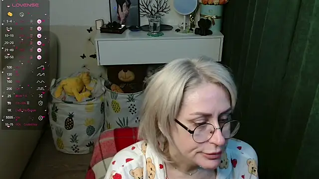 PamellaMurphy online show from March 16, 2:19 am