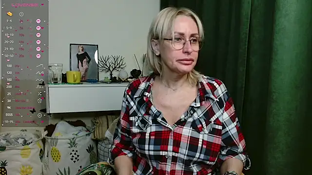 PamellaMurphy online show from May 26, 10:52 pm