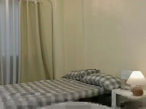 Snapshot of Blaire_Samantha chatting on May 12, 8:54 am Blaire Samantha online show from May 12, 8:54 am