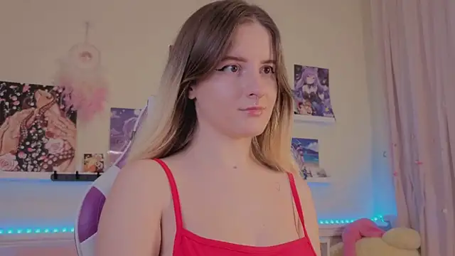 Snapshot of Sonia_Meow chatting on November 4, 6:28 am Sonia Meow online show from November 4, 6:28 am