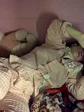 Star-sweet online show from November 18, 3:10 am