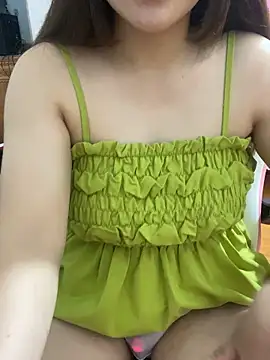 Helena-a online show from April 26, 2:58 pm