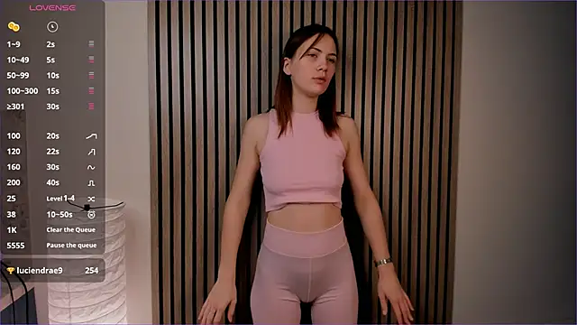 Snapshot of SirenaOstrem chatting on November 23, 1:10 pm SirenaOstrem online show from November 23, 1:10 pm