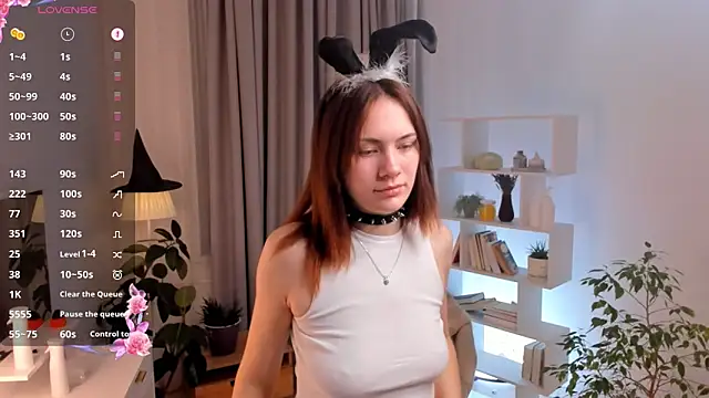 Snapshot of SirenaOstrem chatting on November 27, 11:10 am SirenaOstrem online show from November 27, 11:10 am