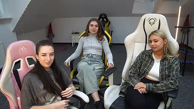  Lili 054 online show from September 23, 10:22 am