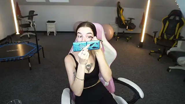  Lili 054 online show from October 8, 10:28 am