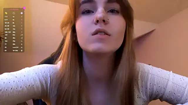 Snapshot of SiIver_Dawn chatting on October 10, 1:23 pm SiIver Dawn online show from October 10, 1:23 pm