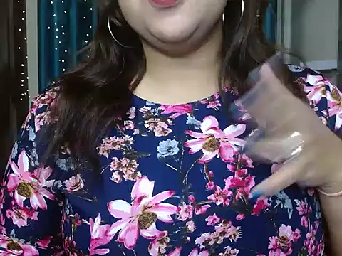 Your candy 47 online show from November 29, 3:23 pm