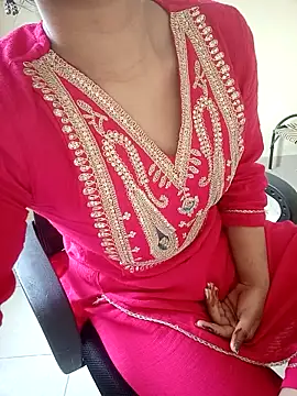 Pool Girls online show from December 18, 8:19 am