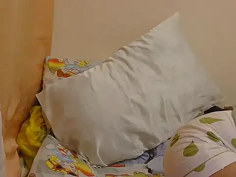 Lovelyclaya online show from April 8, 1:12 pm