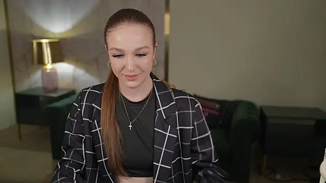 Ella 054 online show from March 8, 7:50 pm