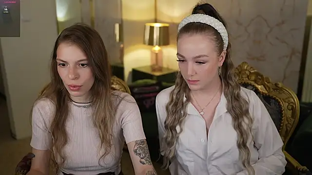 Ella 054 online show from November 13, 7:40 pm