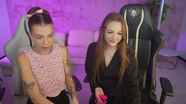 Ella 054 online show from October 28, 3:55 pm