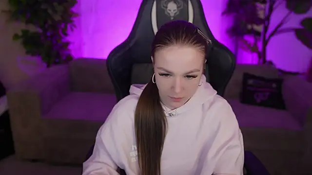 Ella 054 online show from February 16, 11:02 pm