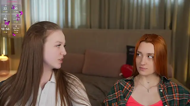 Ella 054 online show from March 31, 2:30 pm