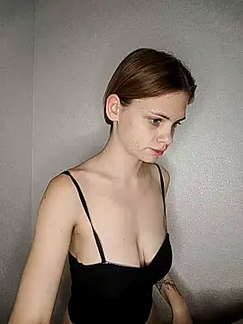 rinabluu online show from September 9, 6:17 pm